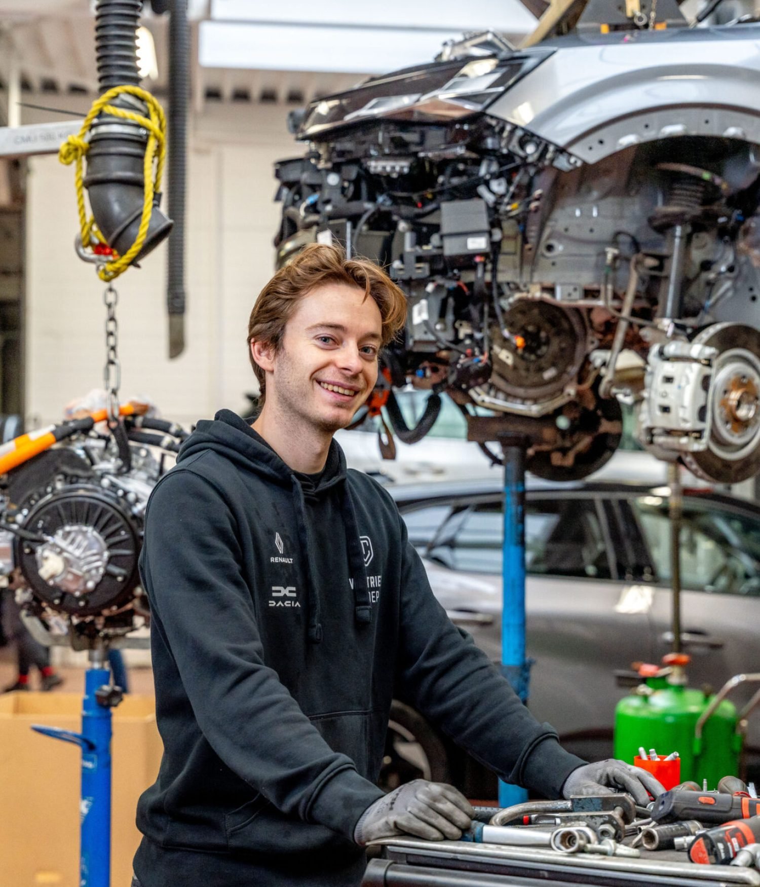 Van Trier-Carrossier-HR-25 copy